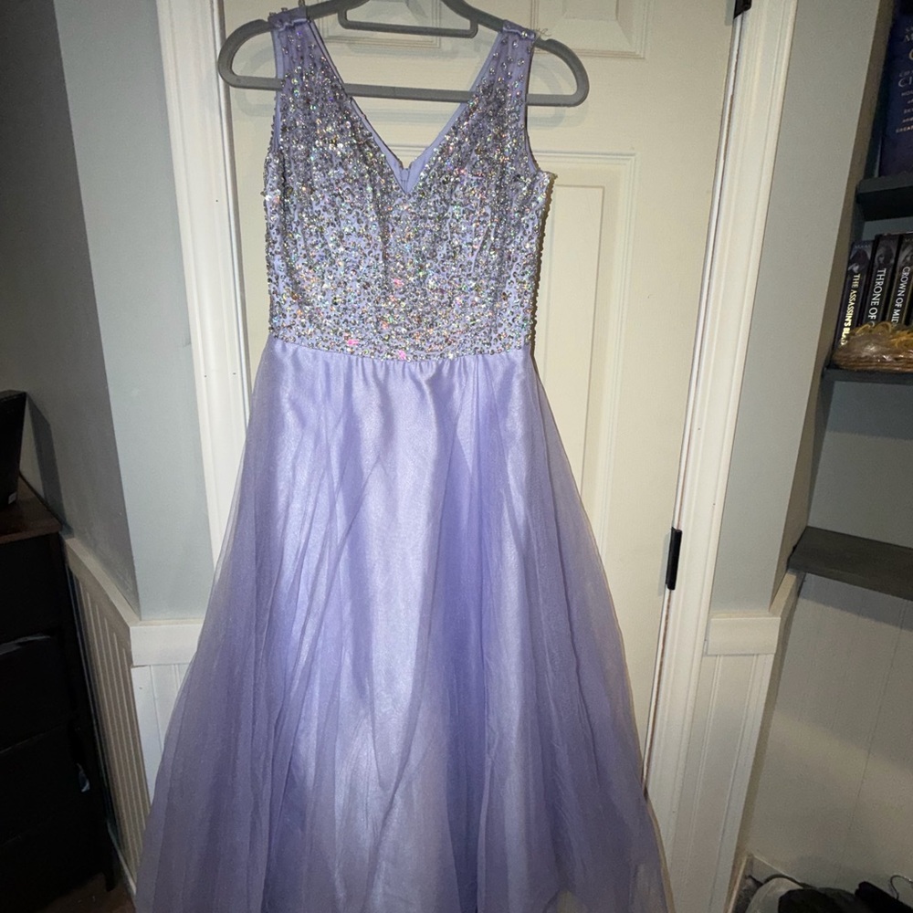 Sparkling Lilac Tulle Girls' Dress - Sleeveless V-Neck